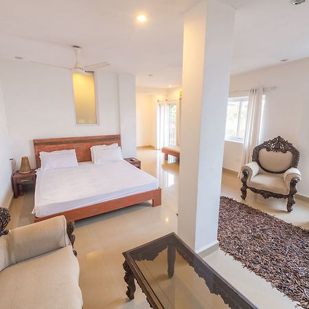 V Resorts Three Kings Casa Coco Goa Nerul  Экстерьер фото